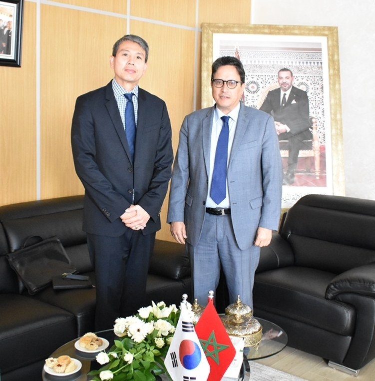 L’ambassadeur de la République de la Corée effectue une visite de courtoisie au Président de l’ANRE